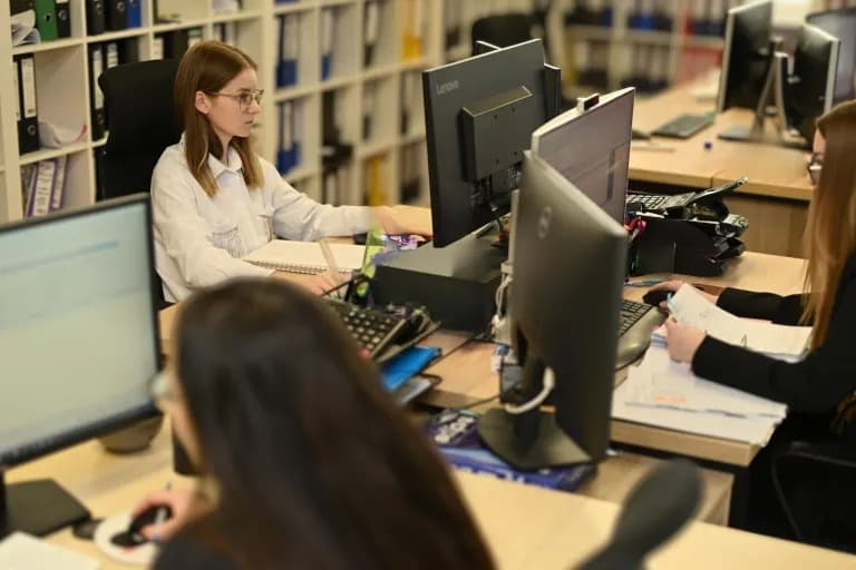 Servicii administrative și operaționale pentru companii din Iași